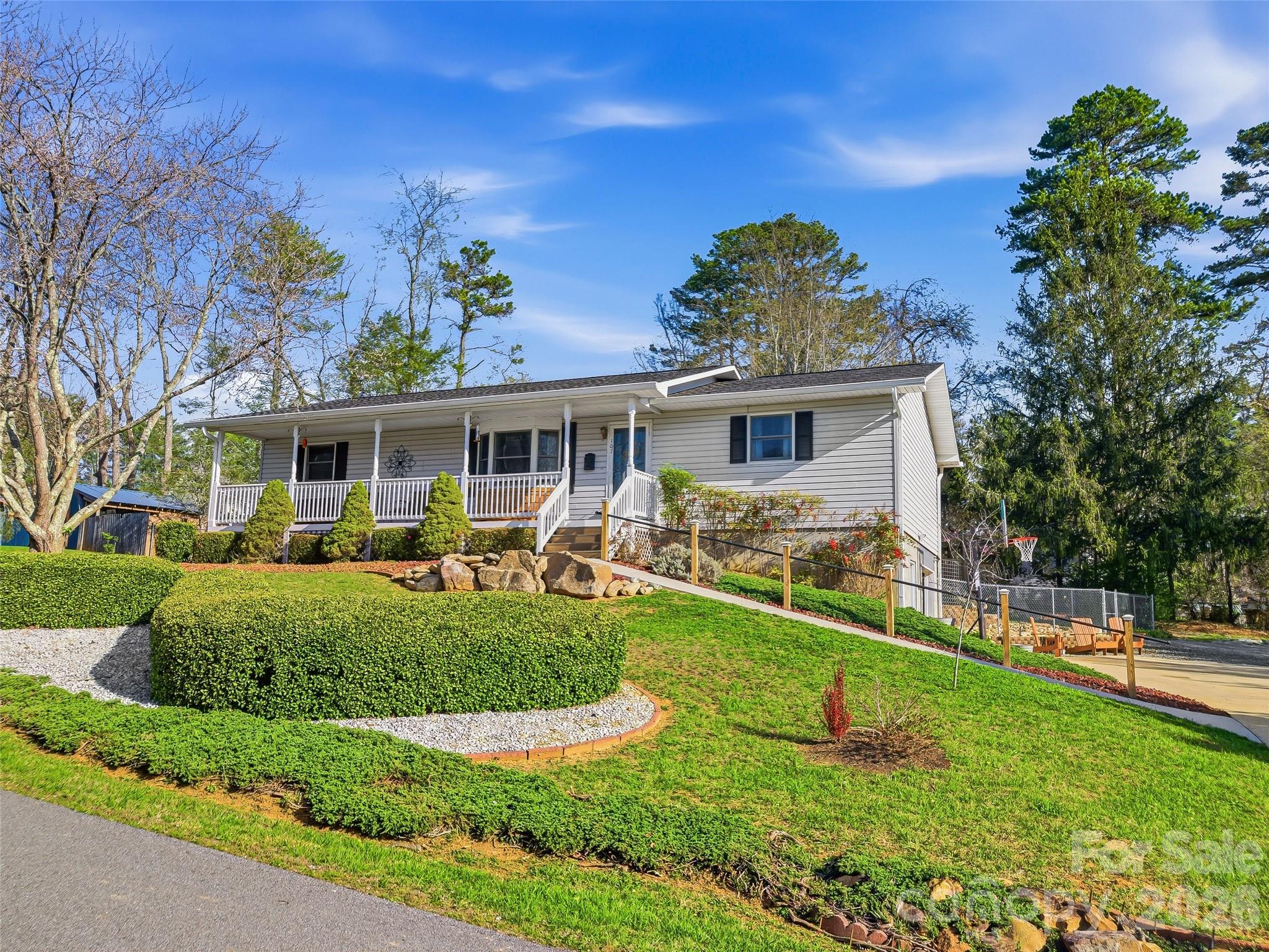 107 Edgewood Court Arden NC 28704