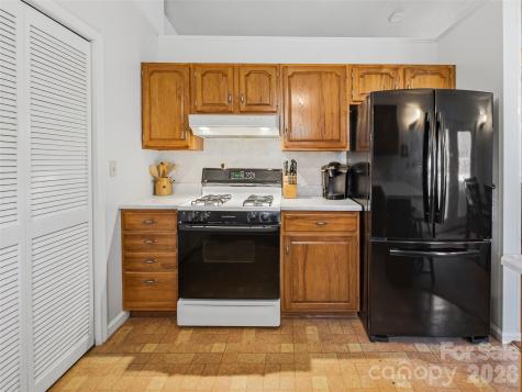 107 Edgewood Court Arden NC 28704