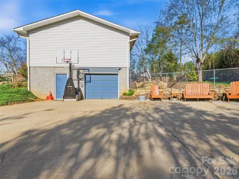 107 Edgewood Court Arden NC 28704