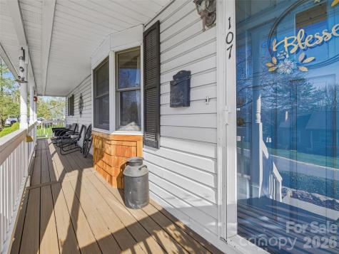 107 Edgewood Court Arden NC 28704