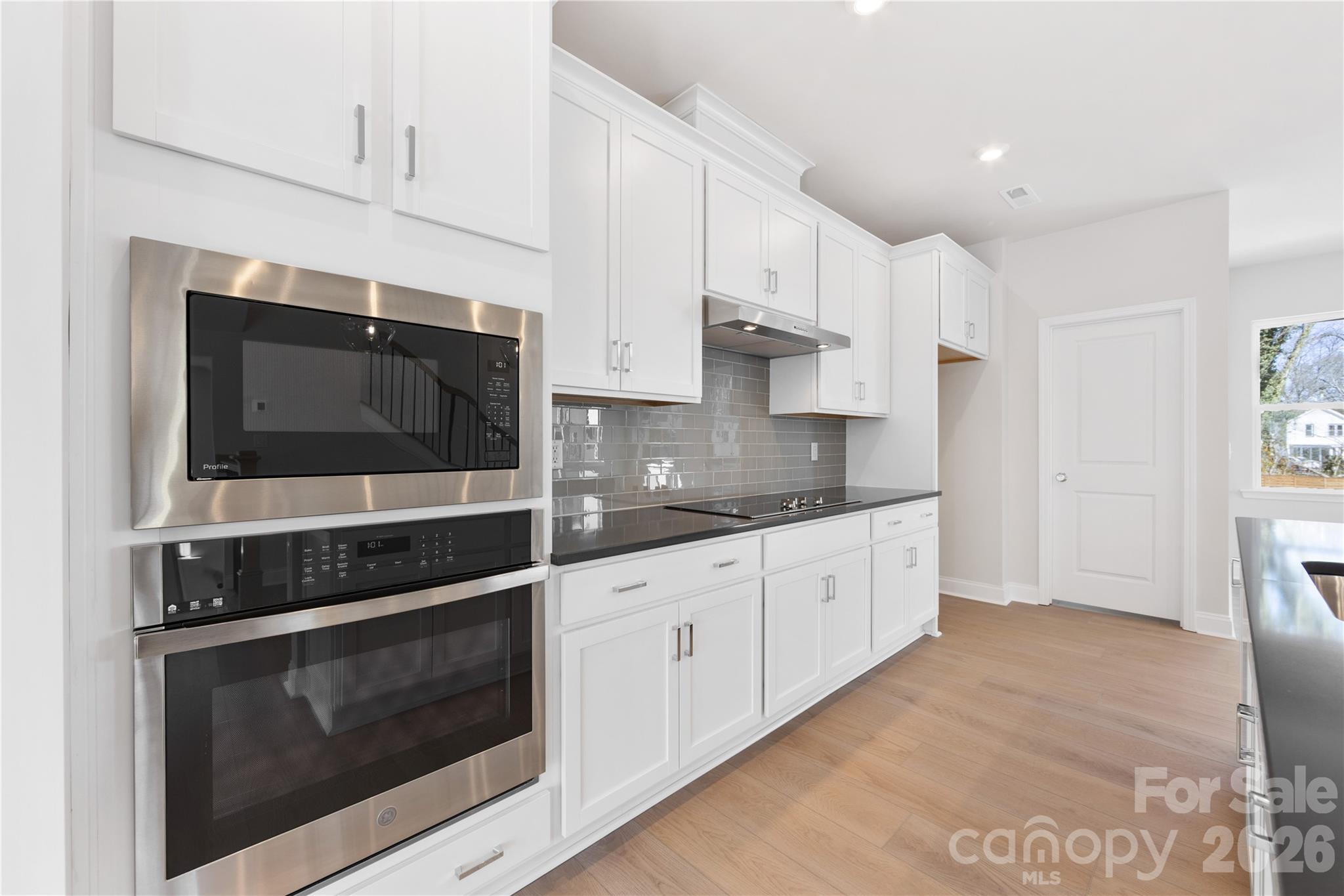905 Archway Lane Charlotte NC 28217