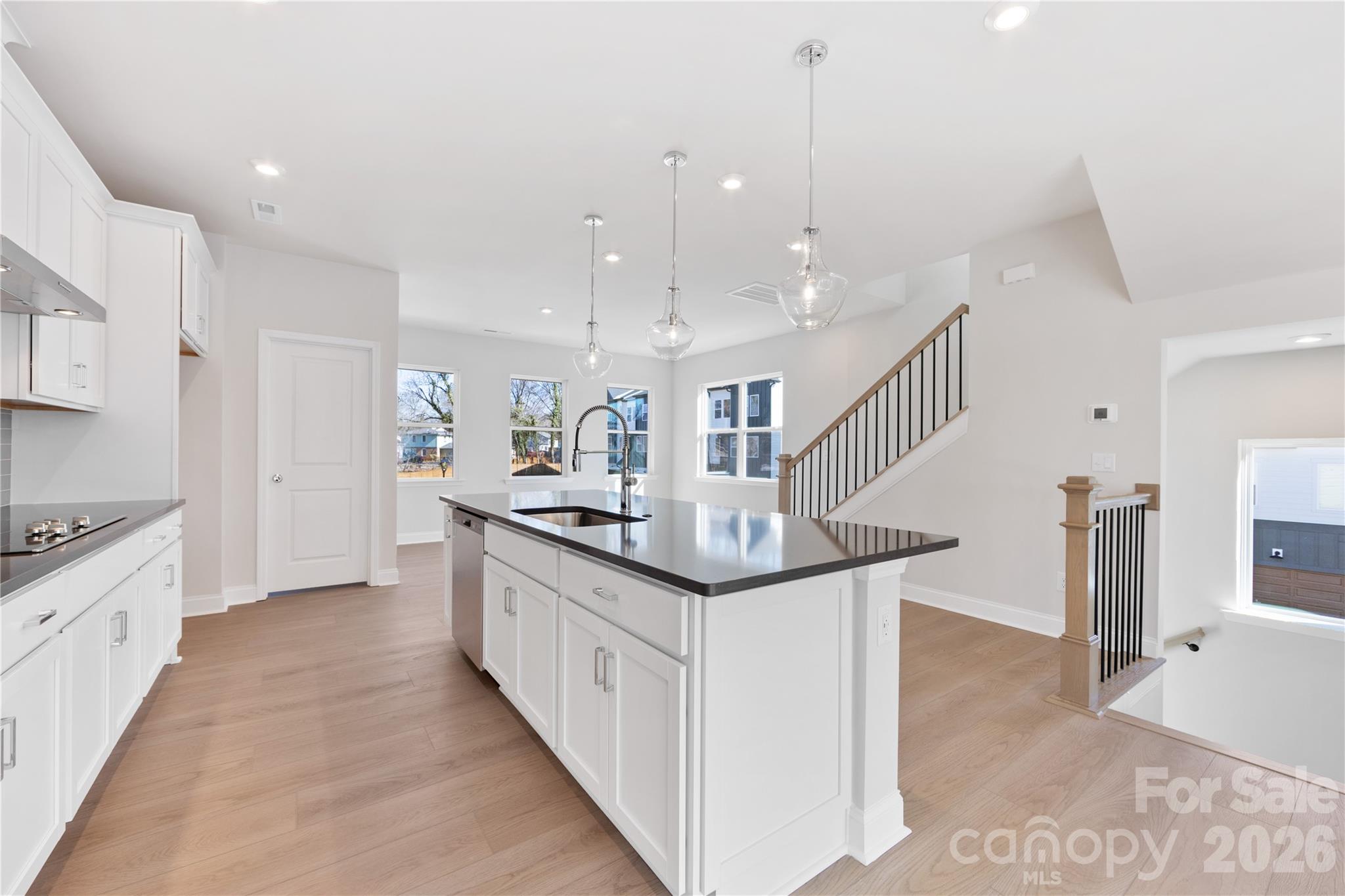 905 Archway Lane Charlotte NC 28217
