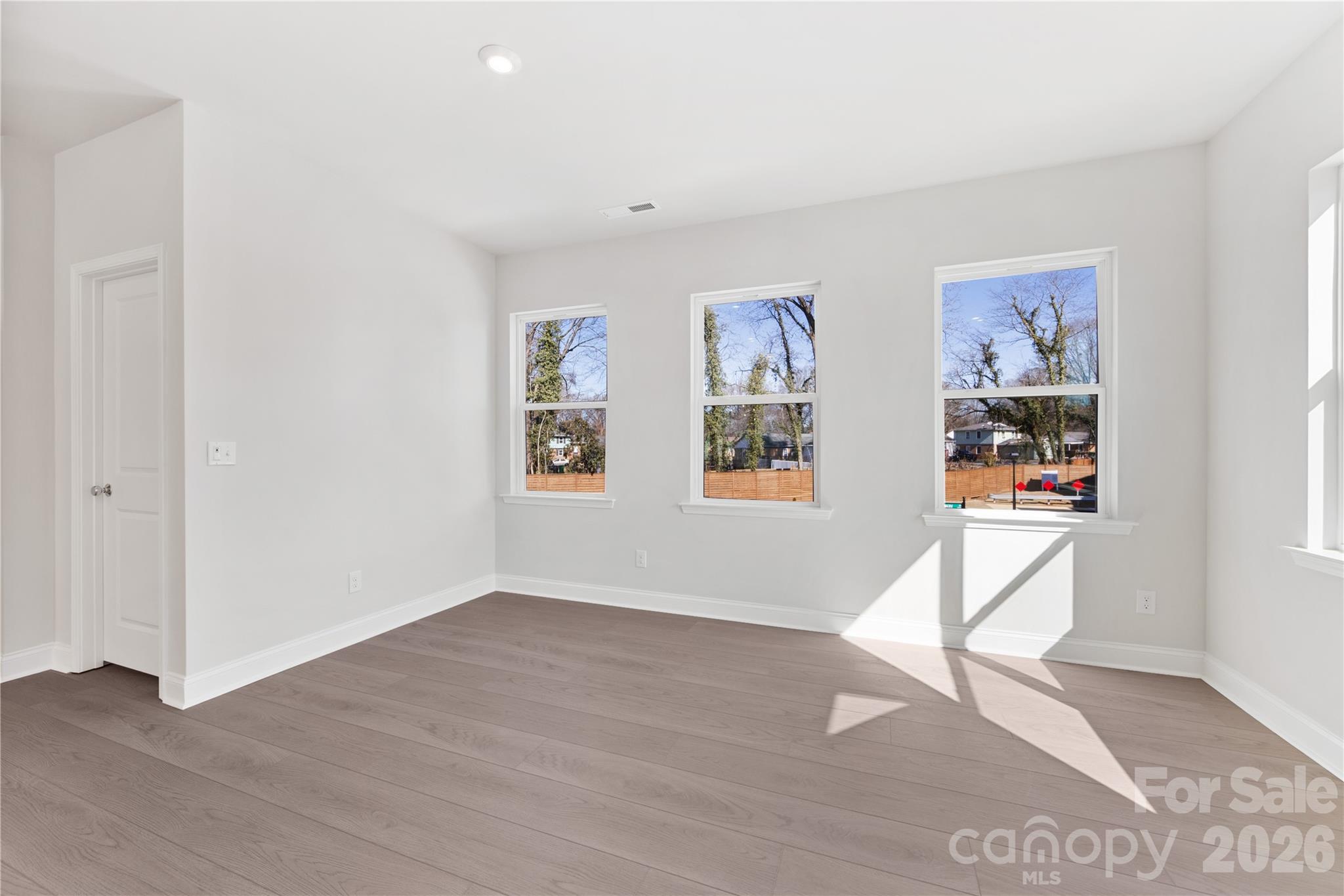 905 Archway Lane Charlotte NC 28217