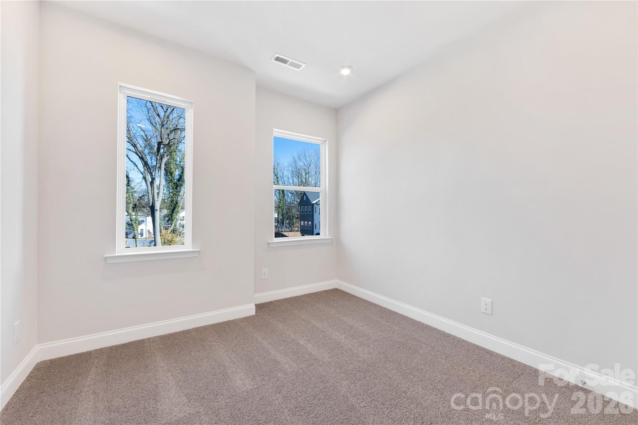 905 Archway Lane Charlotte NC 28217