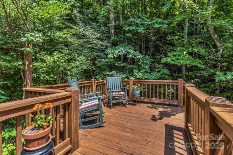 322 Crestview Drive Black Mountain NC 28711