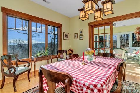322 Crestview Drive Black Mountain NC 28711