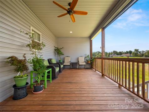 43 Middle Street Hendersonville NC 28792