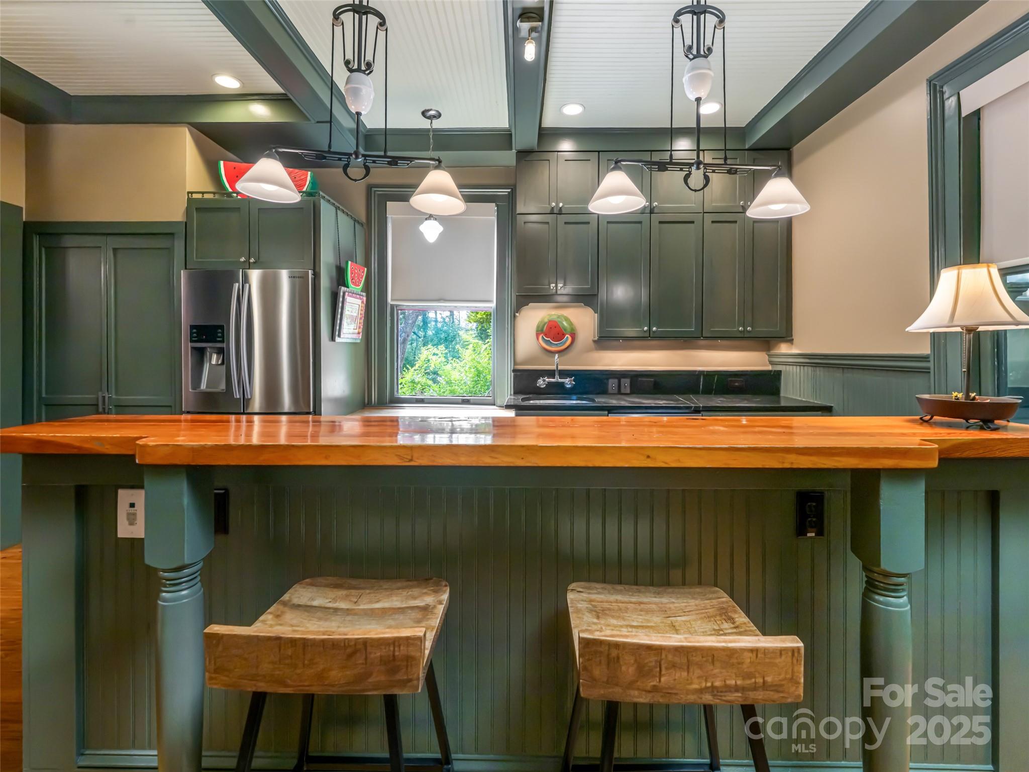 9 W Street Extension Asheville NC 28801