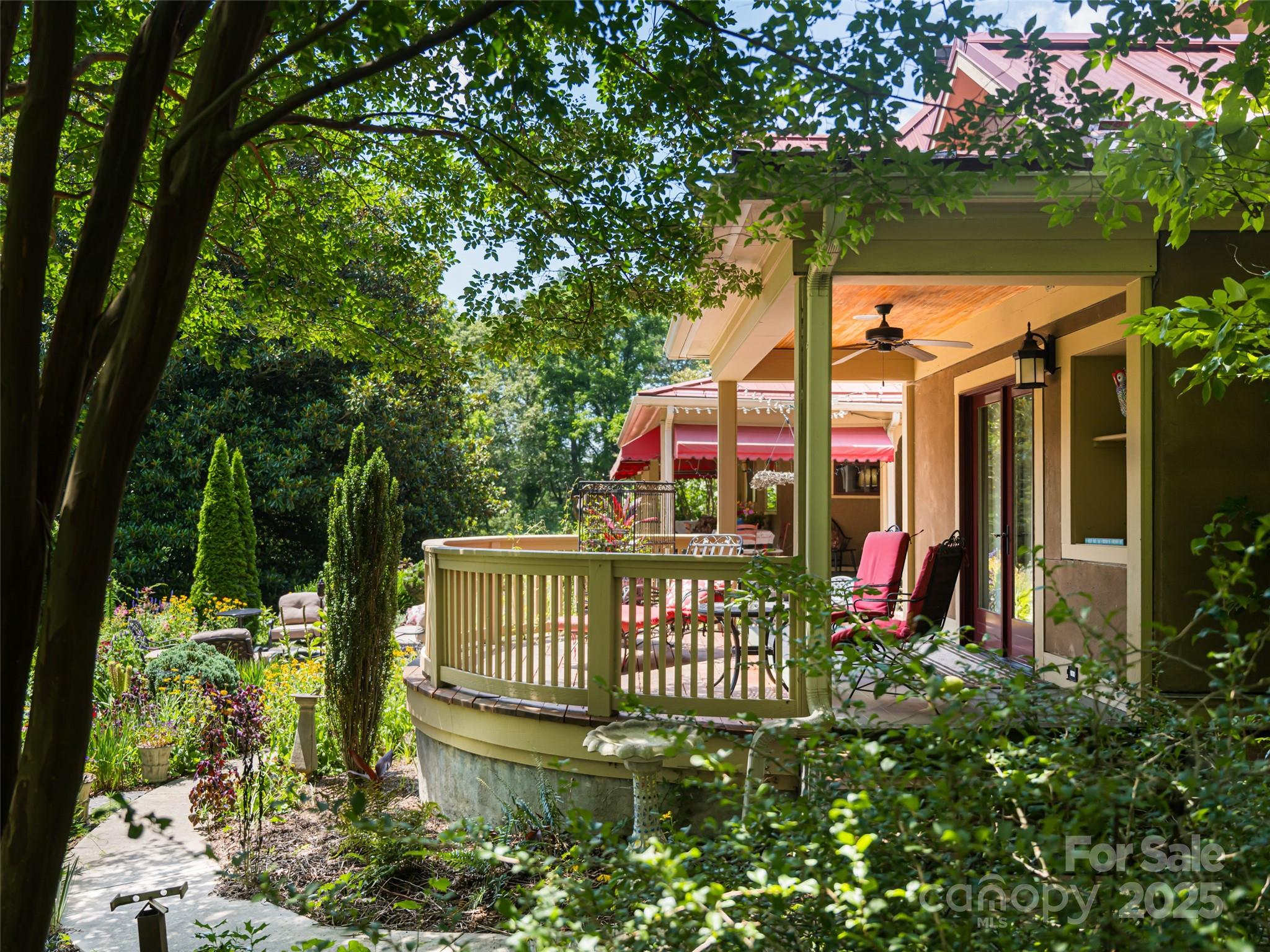 9 W Street Extension Asheville NC 28801