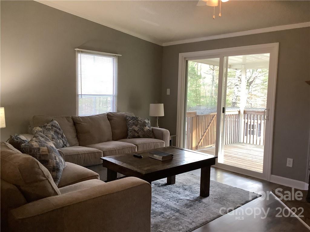 22 Clover Brook Drive Weaverville NC 28787