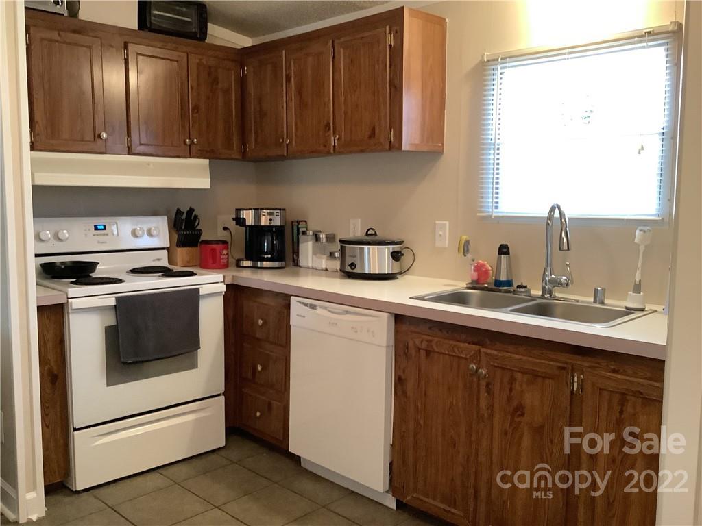 22 Clover Brook Drive Weaverville NC 28787