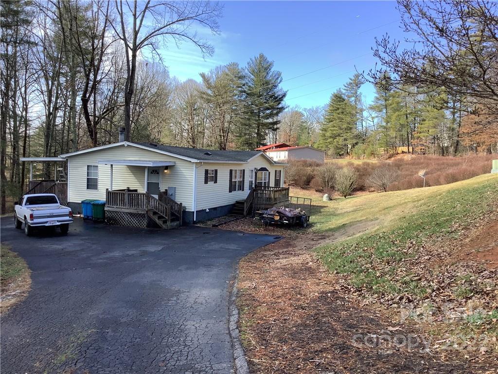 22 Clover Brook Drive Weaverville NC 28787