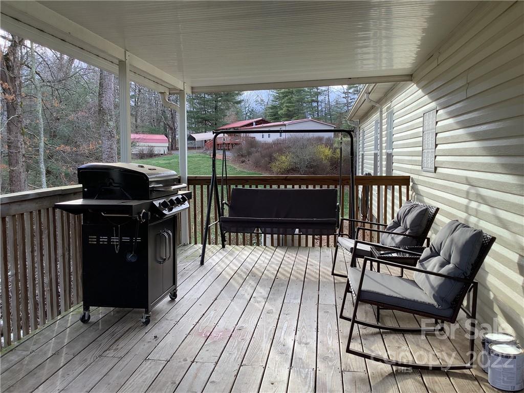 22 Clover Brook Drive Weaverville NC 28787