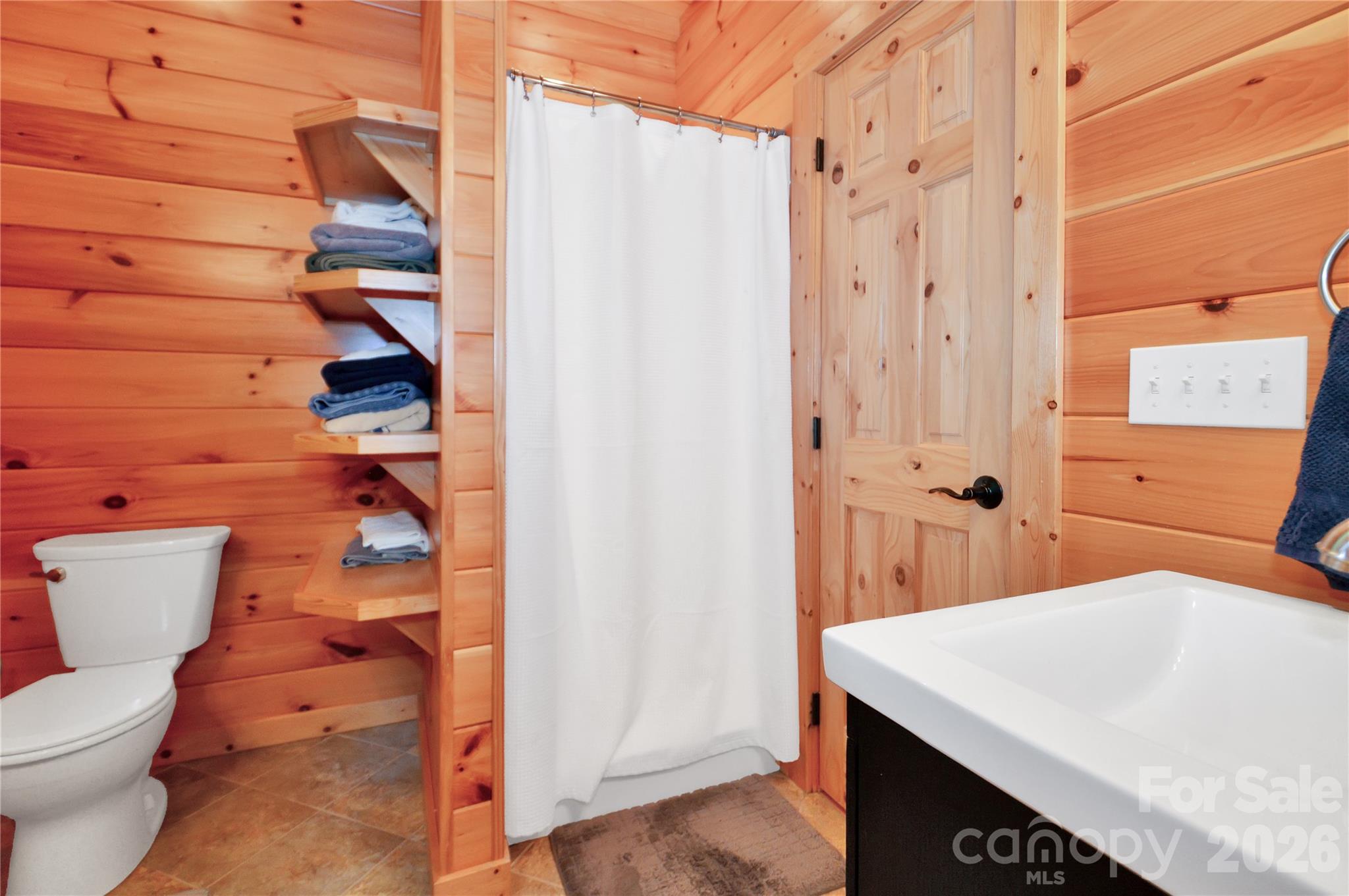 6365 Julius Drive Newland NC 28657