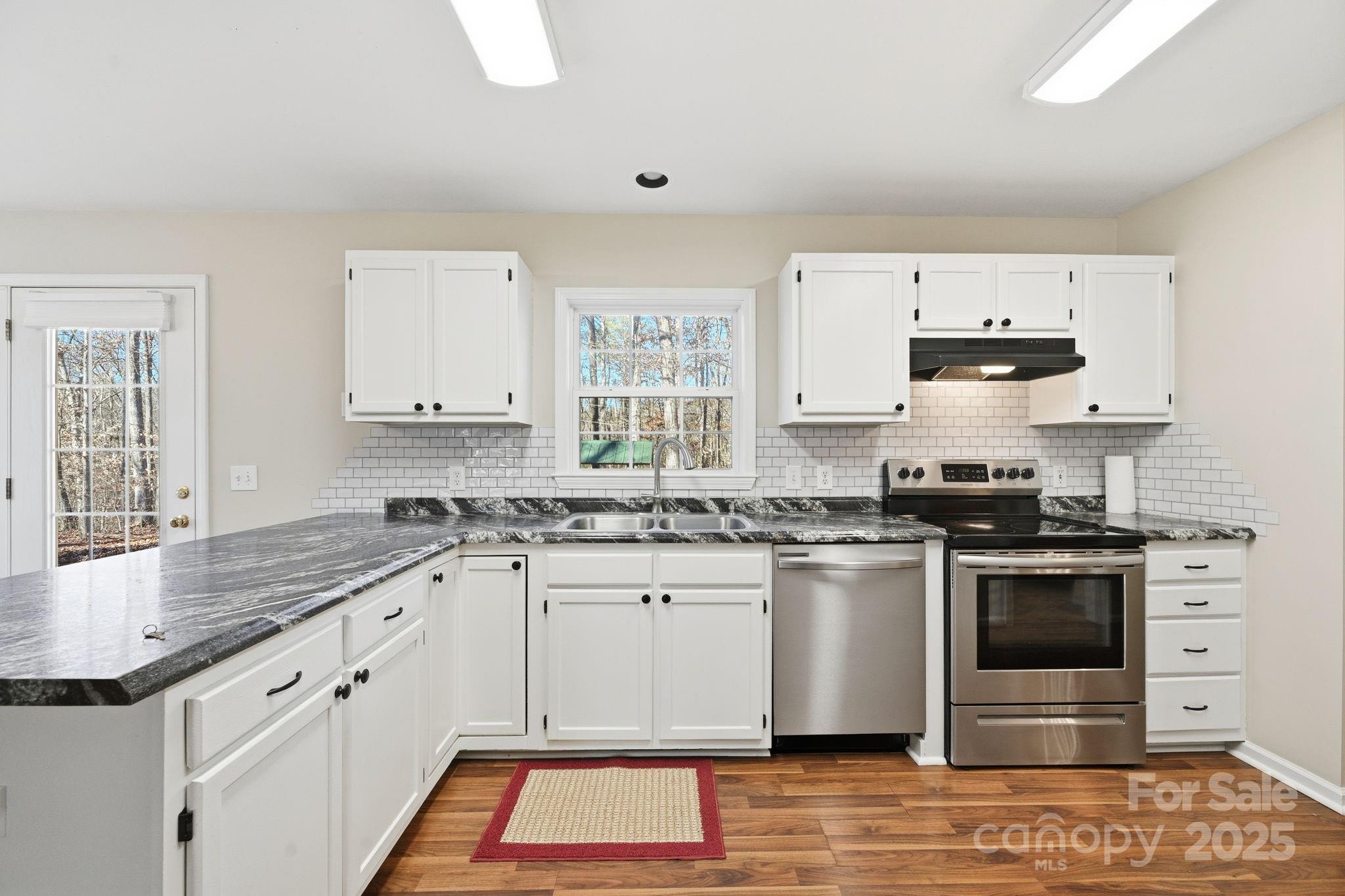 810 Mount Vernon Road Woodleaf NC 27054