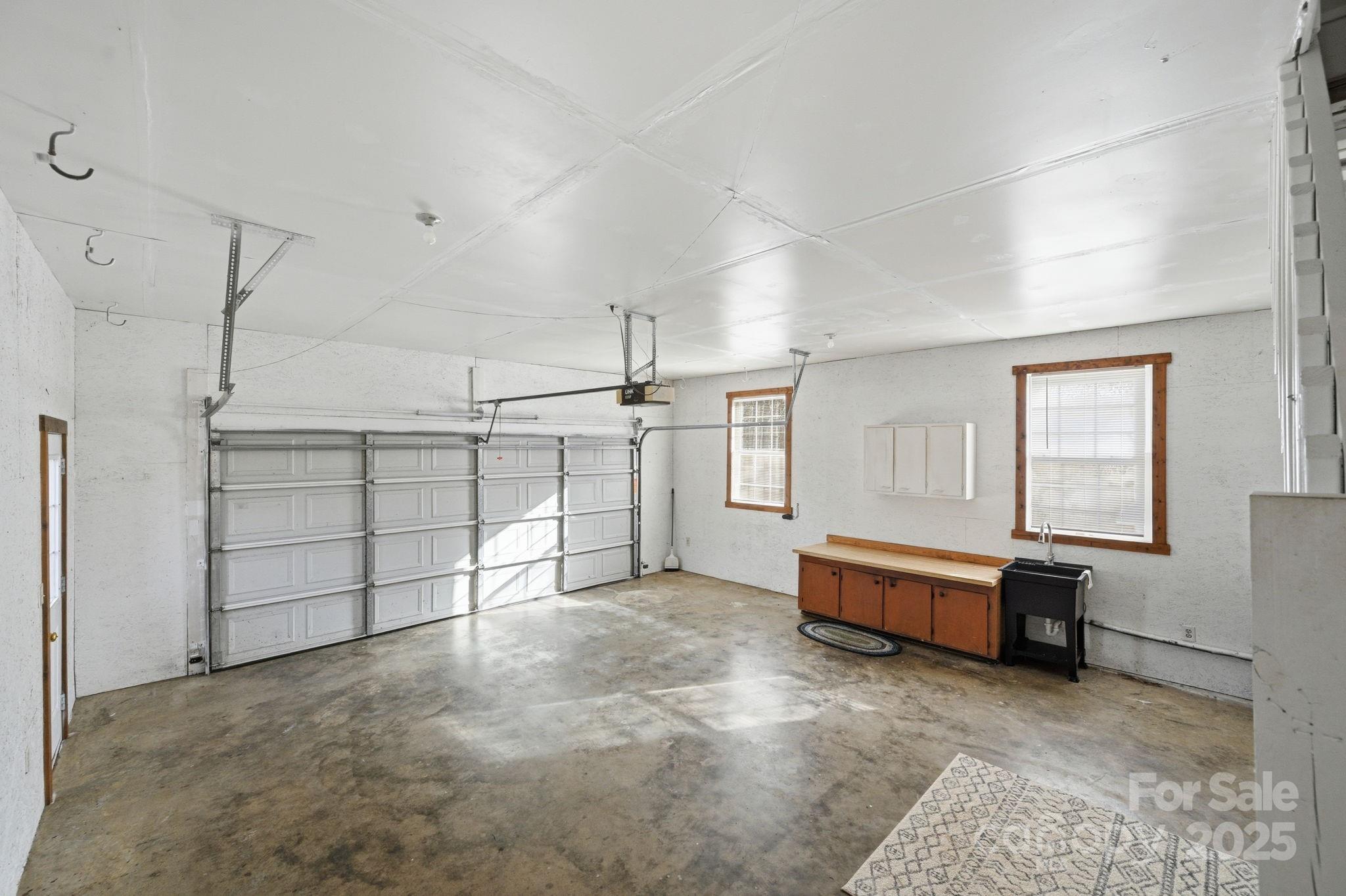 810 Mount Vernon Road Woodleaf NC 27054