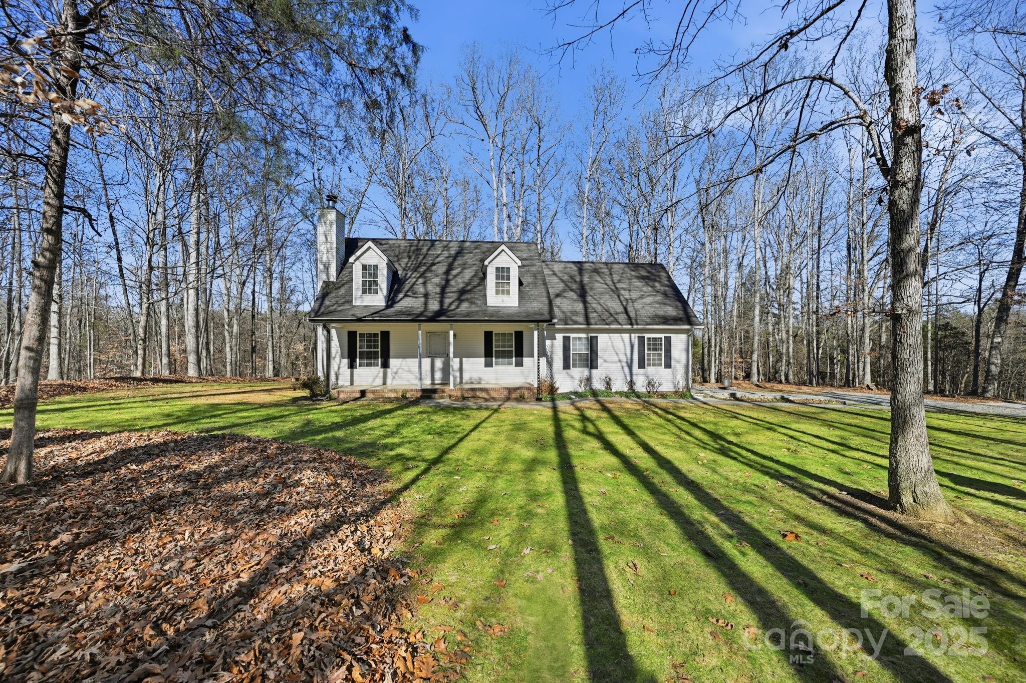 810 Mount Vernon Road Woodleaf NC 27054