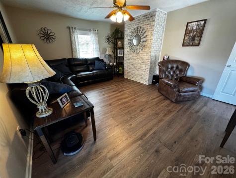 4722 Chapel Road Maiden NC 28650