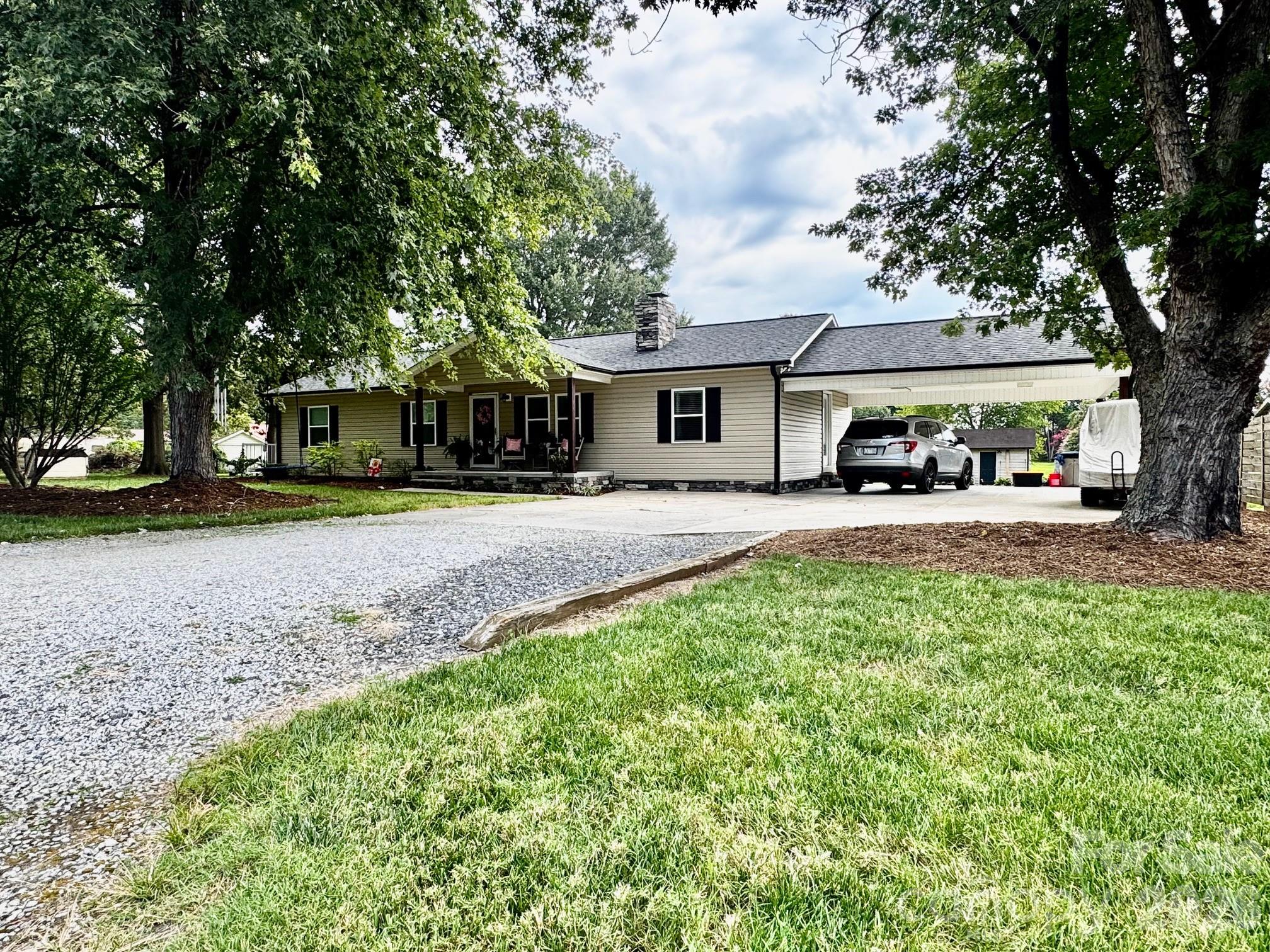 4722 Chapel Road Maiden NC 28650