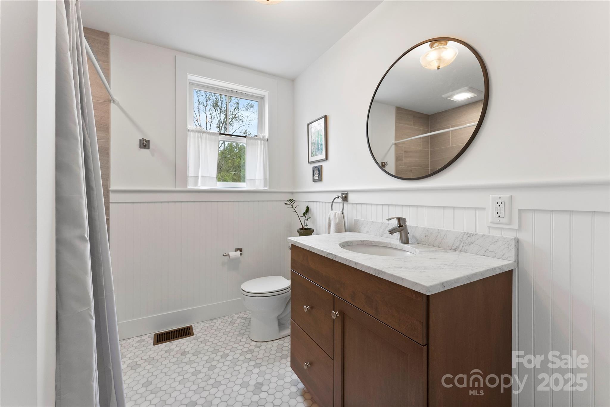 233 Ama Way Weaverville NC 28787