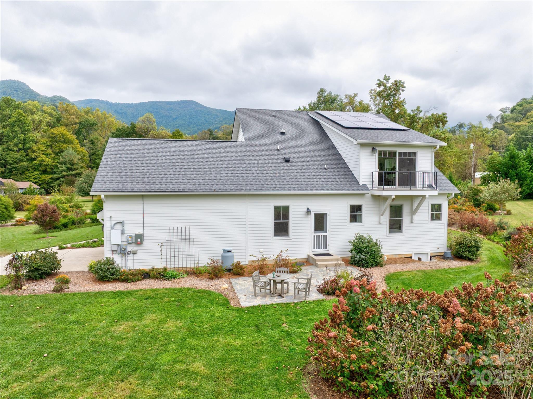 233 Ama Way Weaverville NC 28787