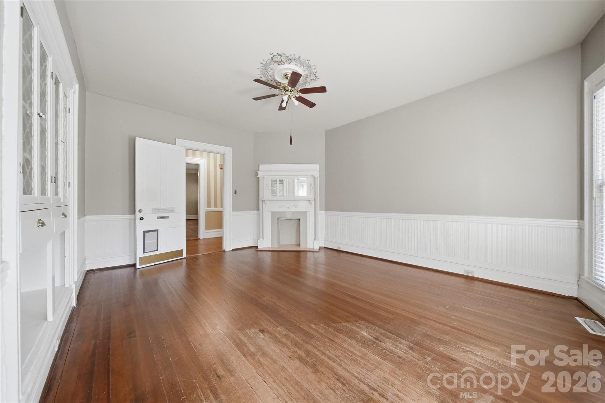 121 5th Avenue NE Hickory NC 28601