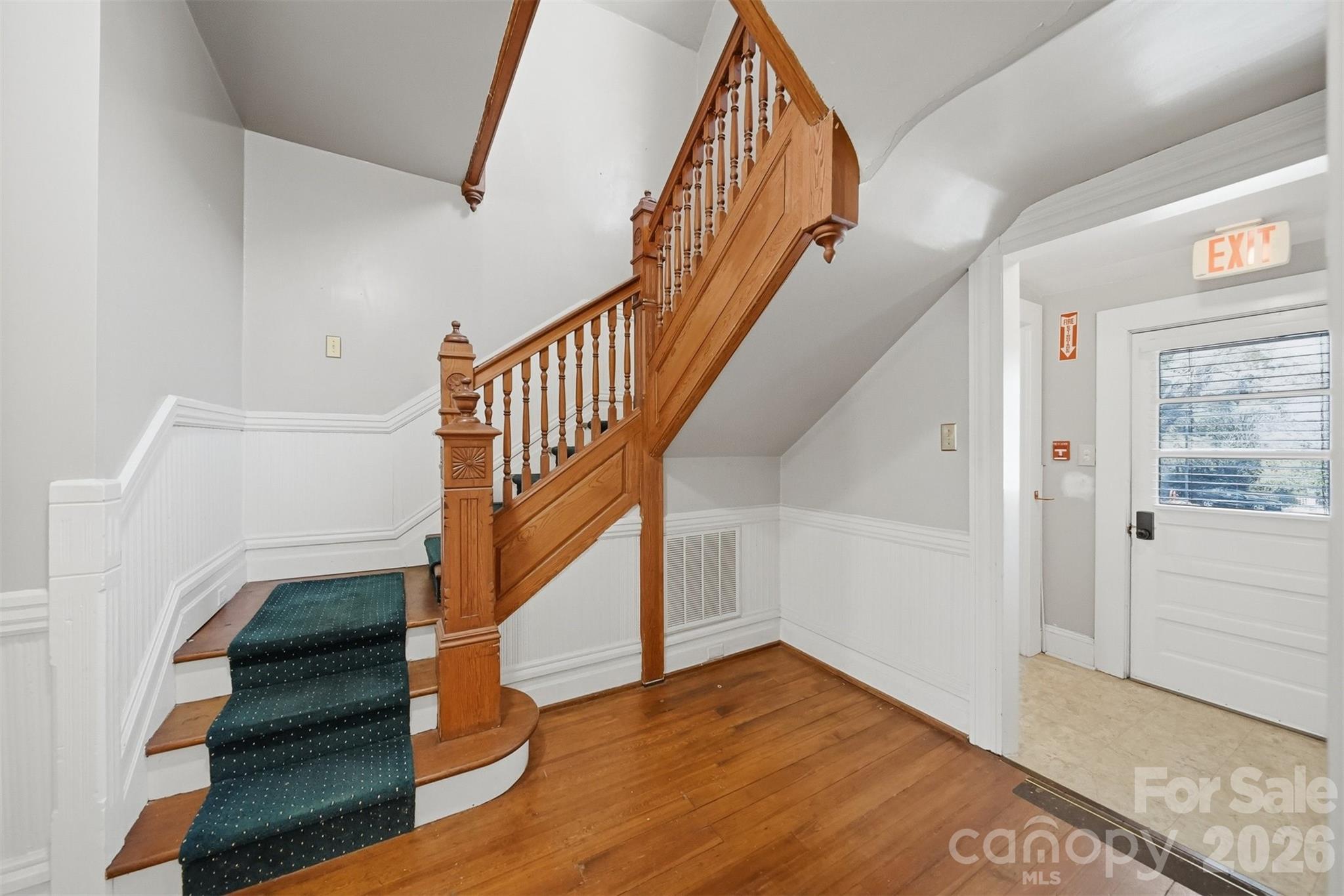 121 5th Avenue NE Hickory NC 28601