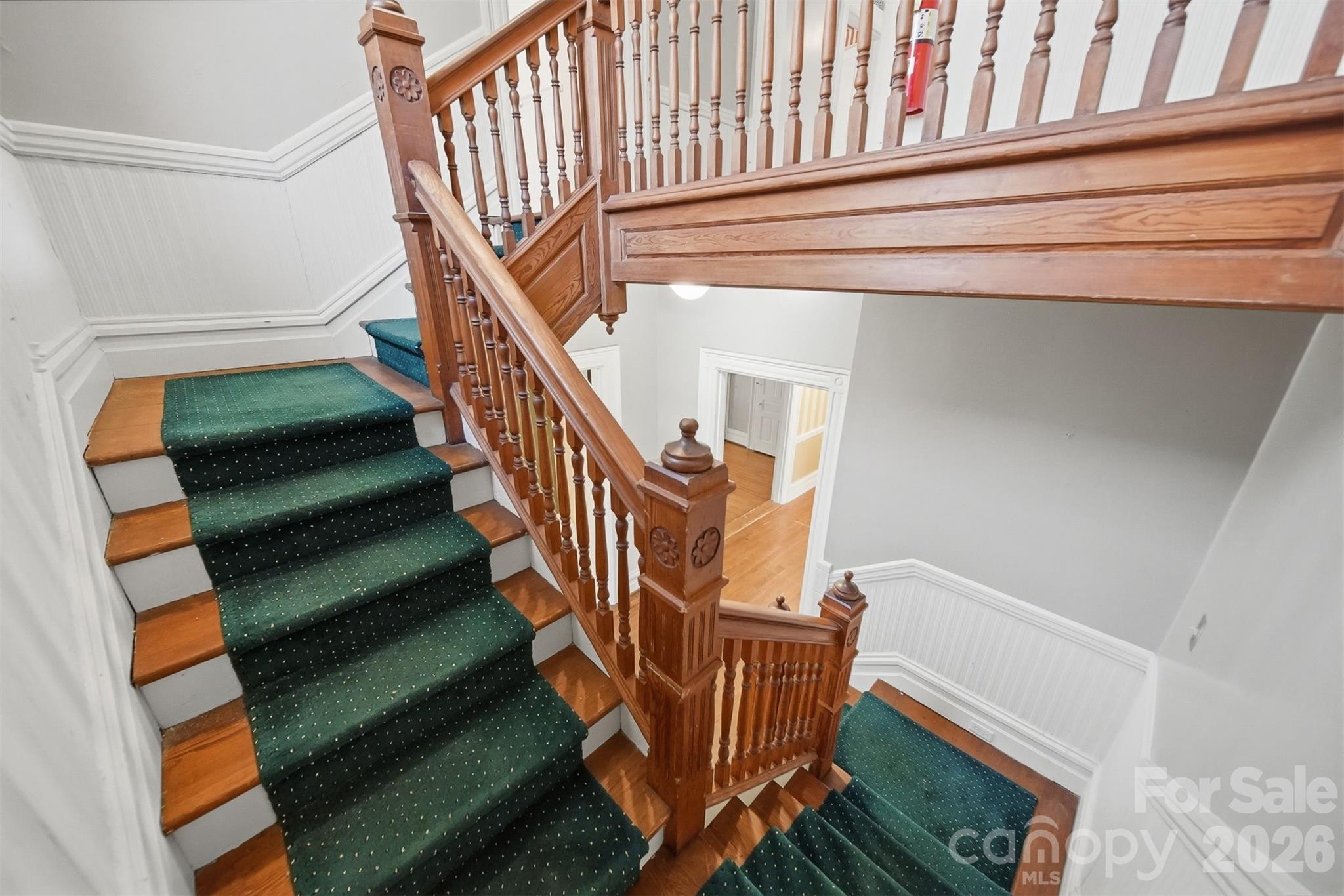 121 5th Avenue NE Hickory NC 28601