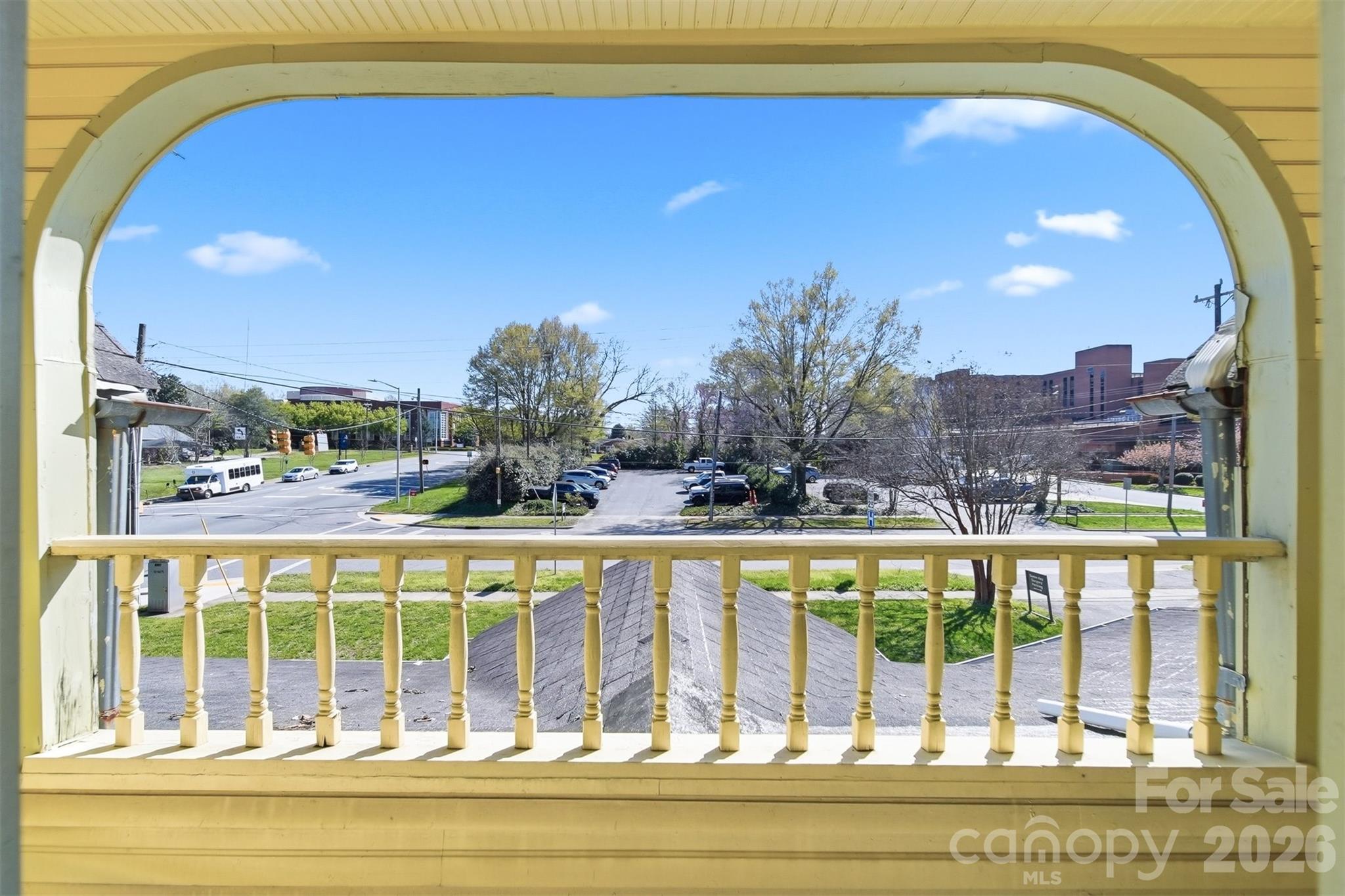 121 5th Avenue NE Hickory NC 28601