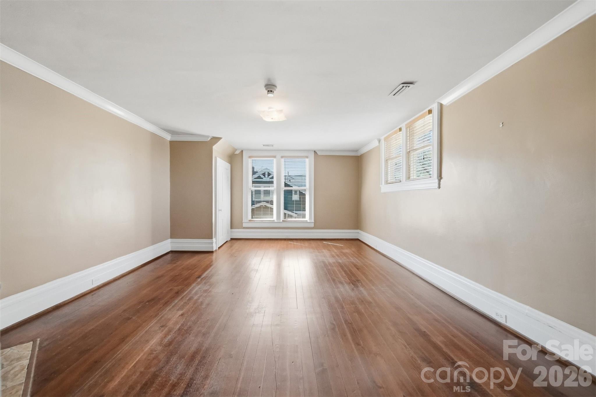 121 5th Avenue NE Hickory NC 28601