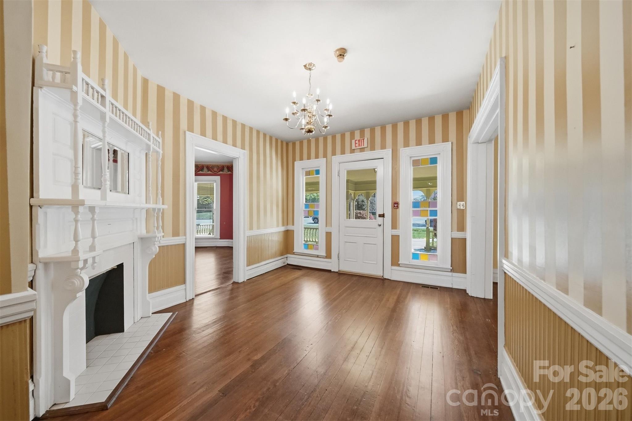 121 5th Avenue NE Hickory NC 28601