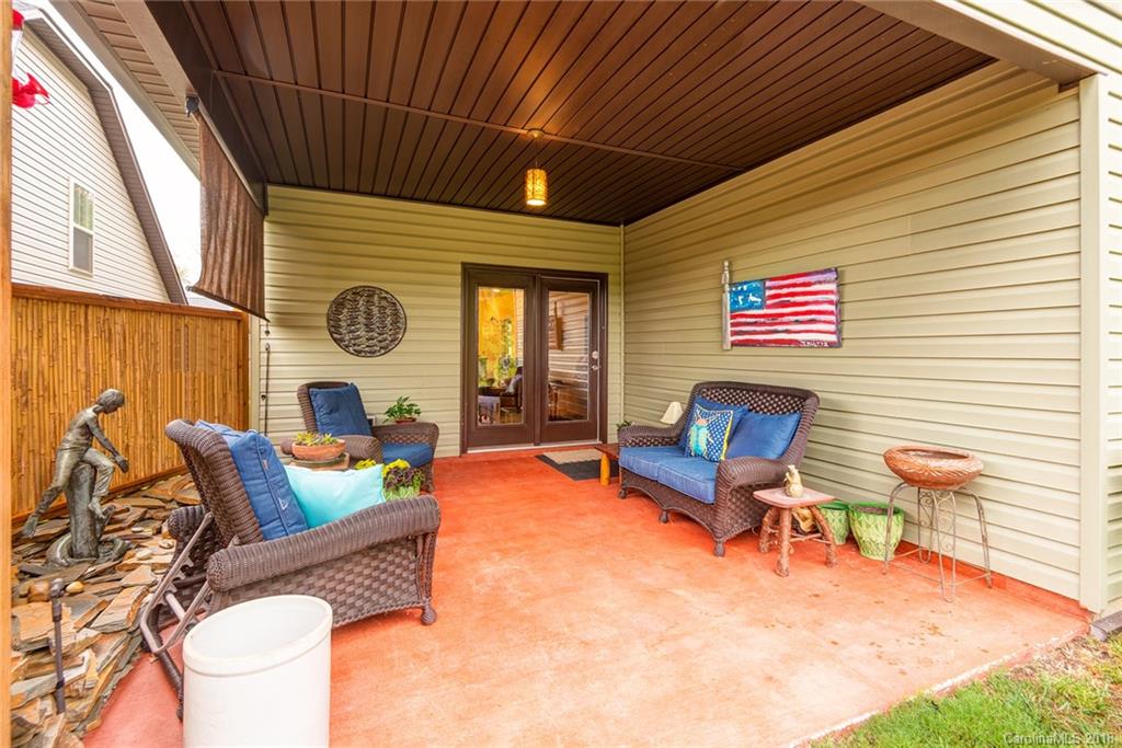 46 Brown Street Weaverville NC 28787