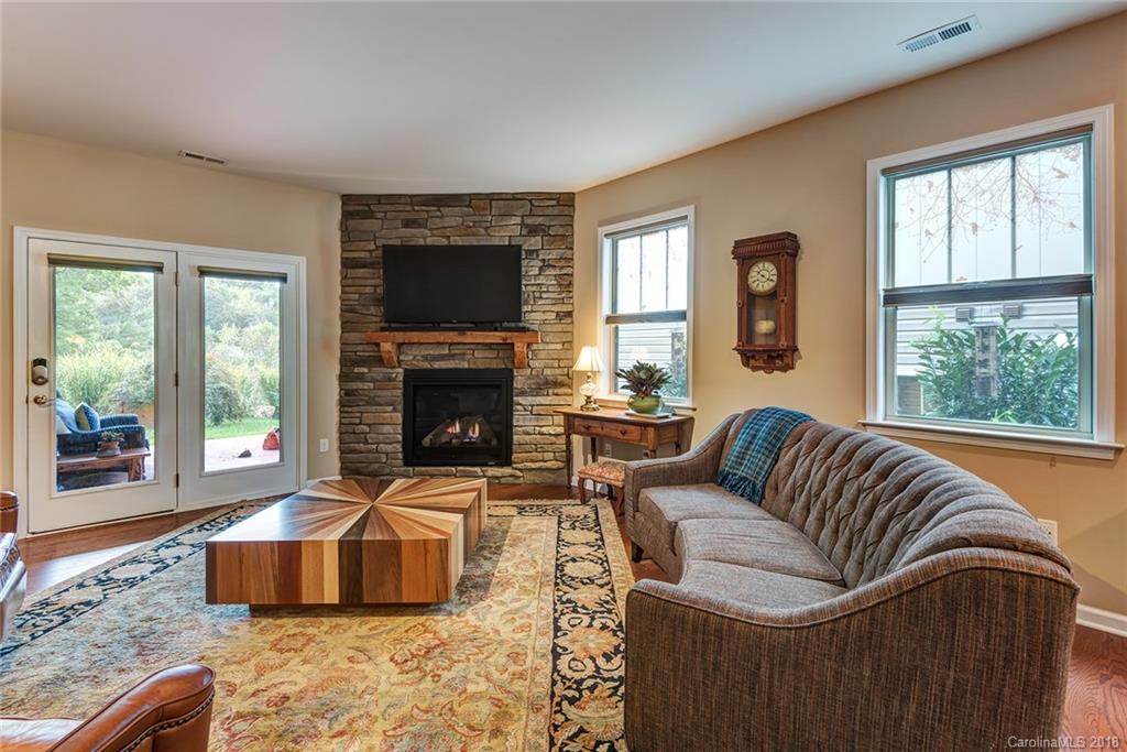 46 Brown Street Weaverville NC 28787