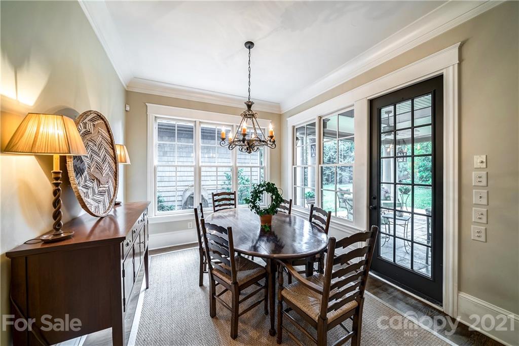 1105 Sedgewood Place Court Charlotte NC 28211