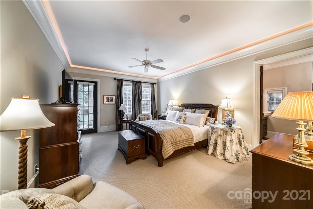 1105 Sedgewood Place Court Charlotte NC 28211