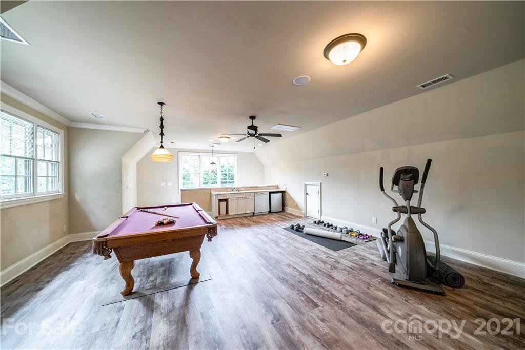 1105 Sedgewood Place Court Charlotte NC 28211