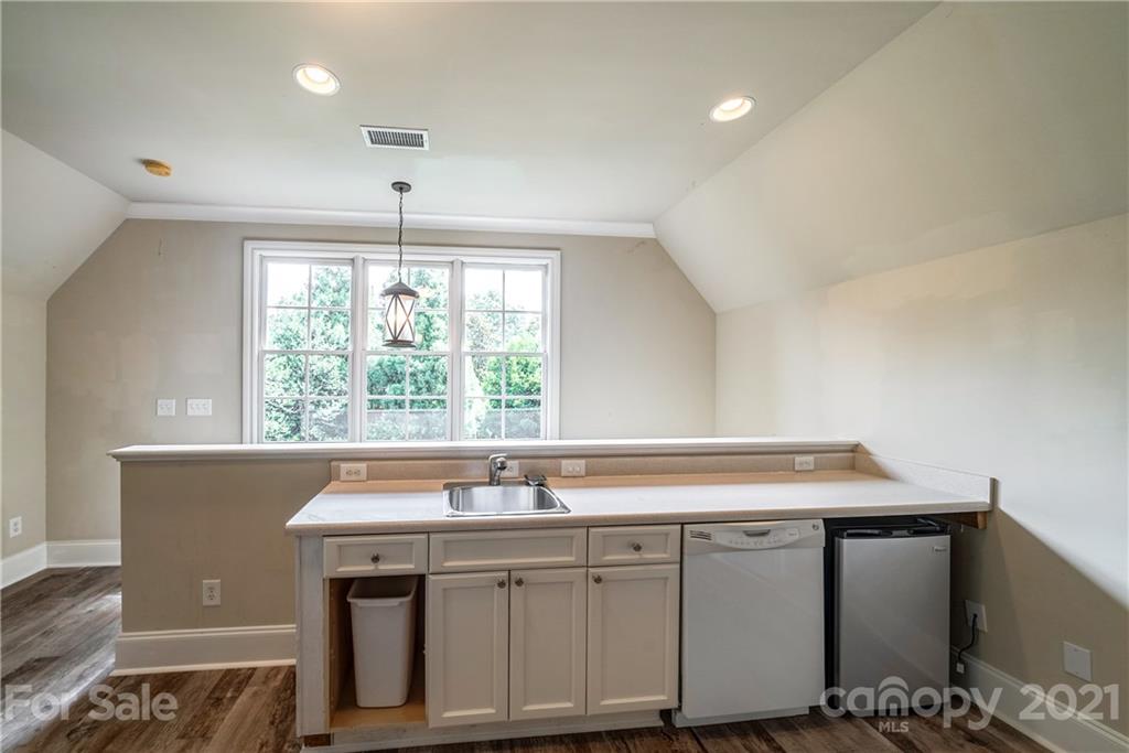 1105 Sedgewood Place Court Charlotte NC 28211