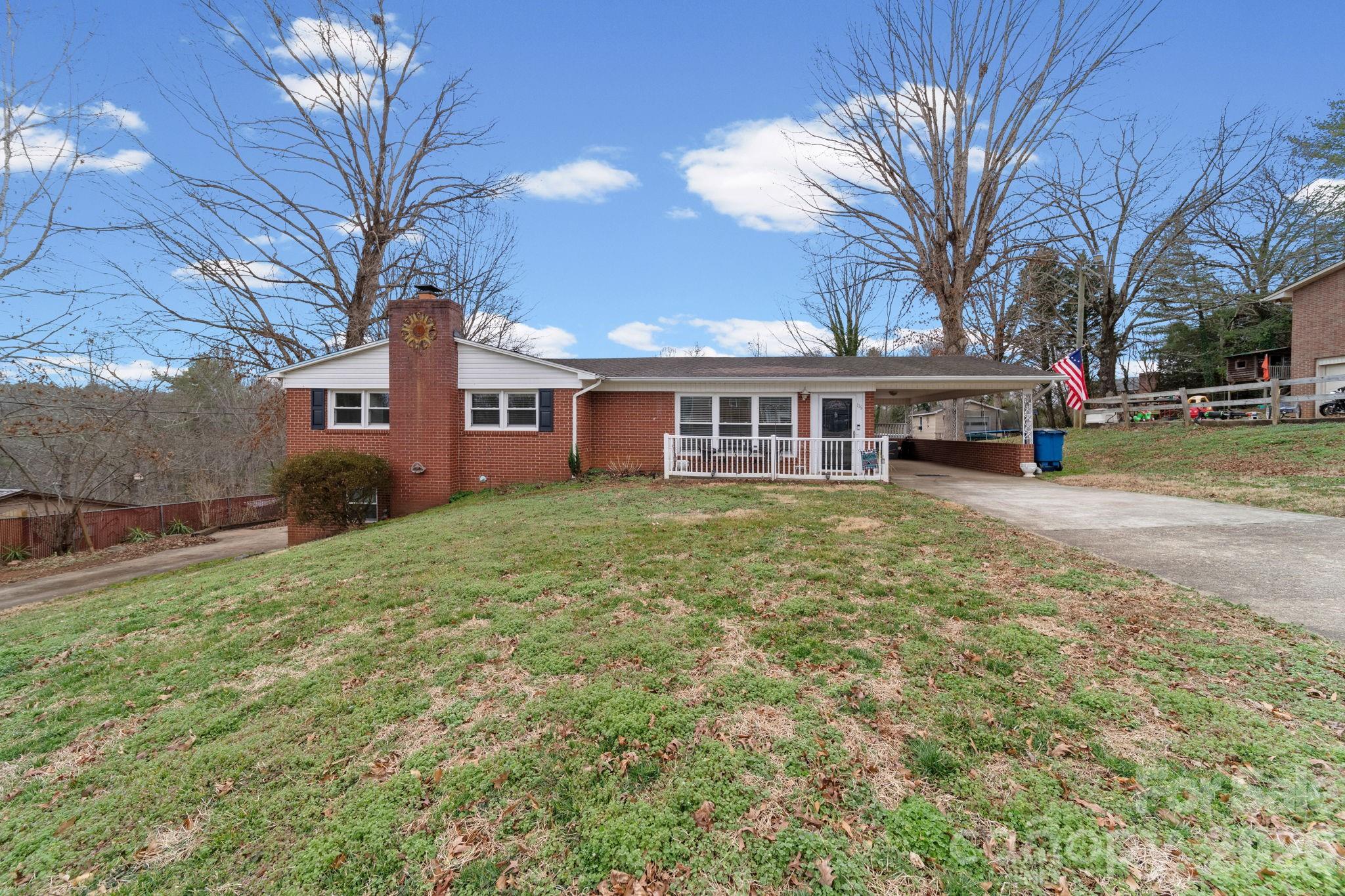 116 Hilltop Avenue Valdese NC 28690