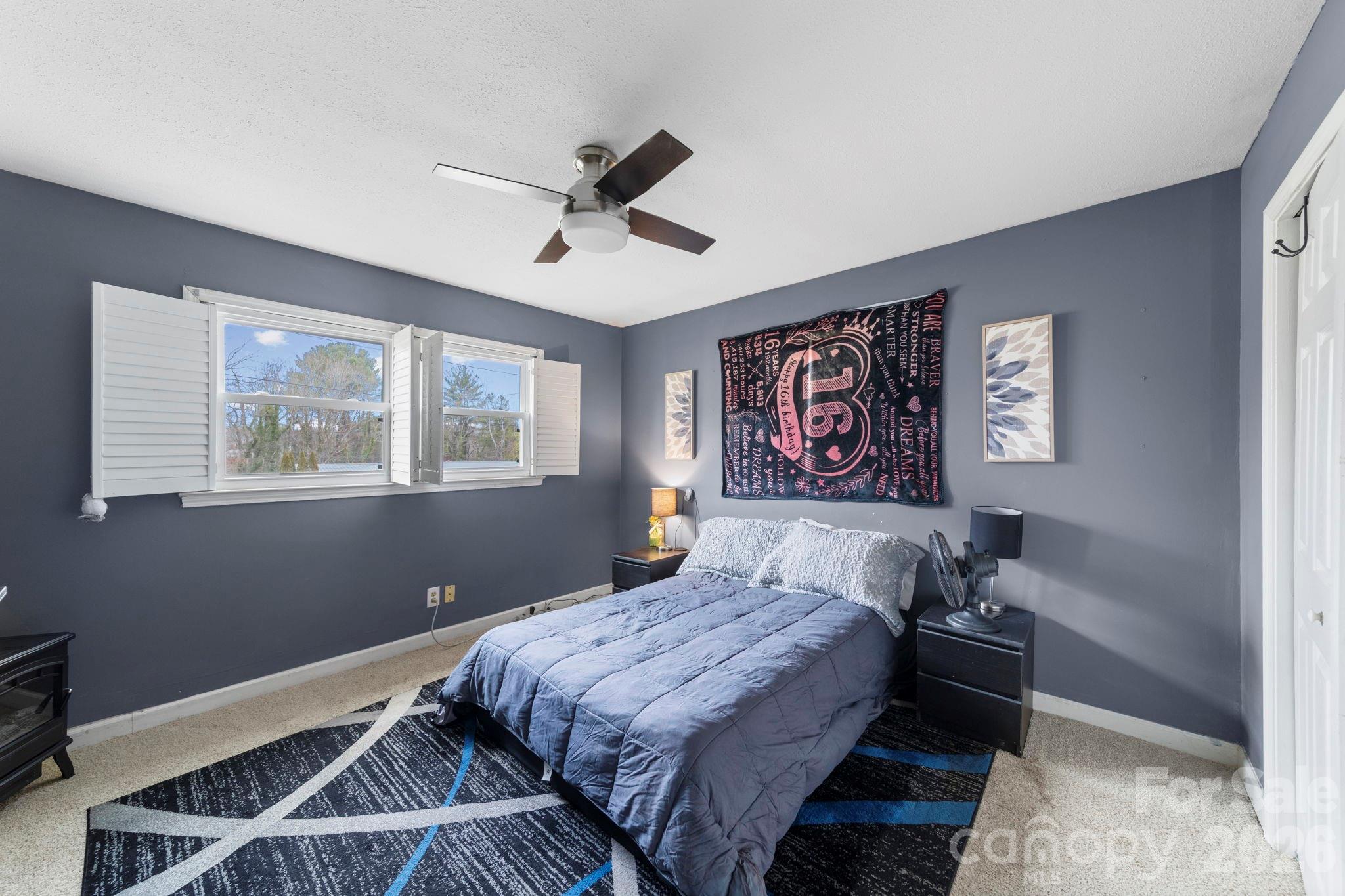 116 Hilltop Avenue Valdese NC 28690