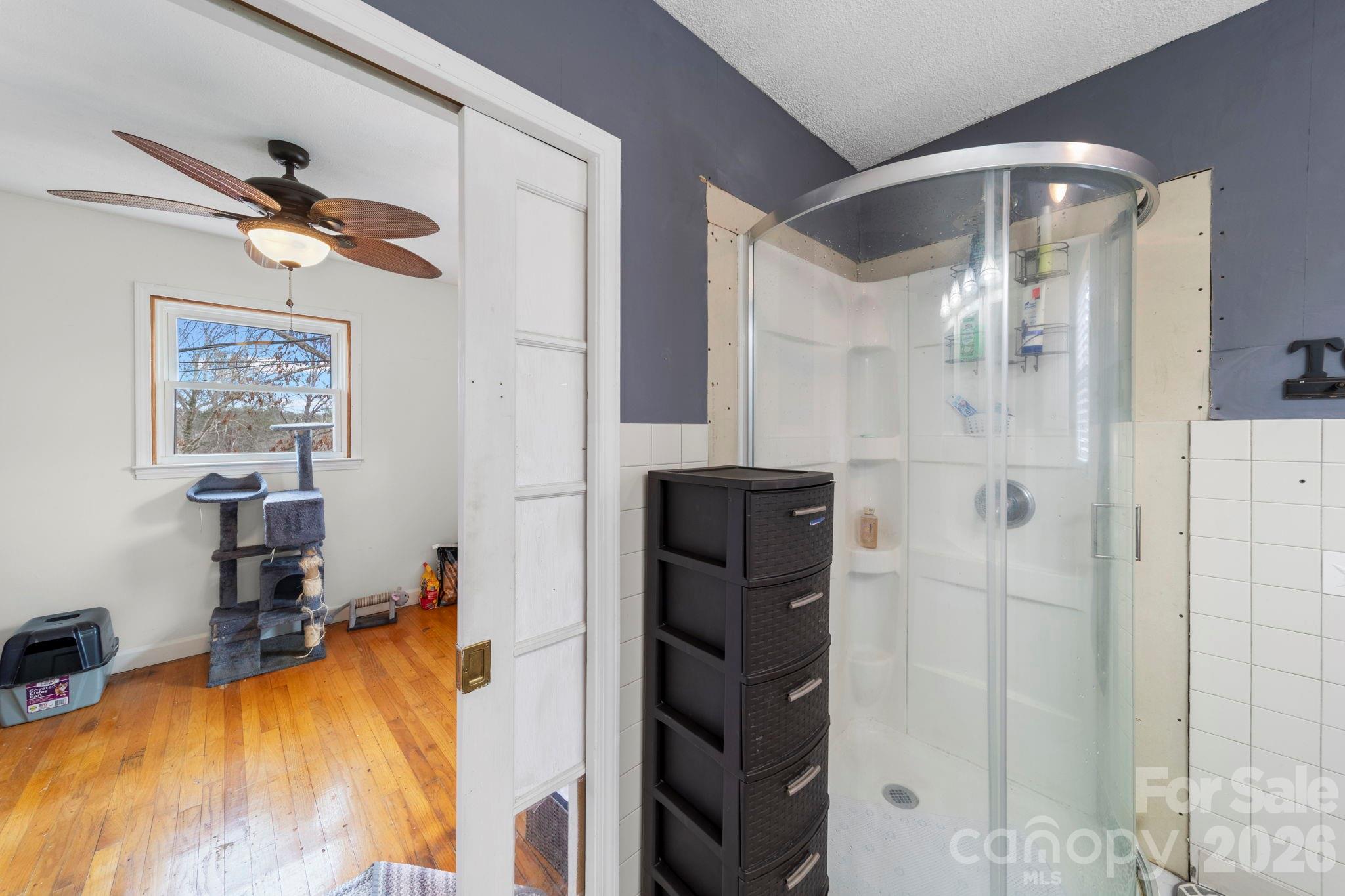 116 Hilltop Avenue Valdese NC 28690