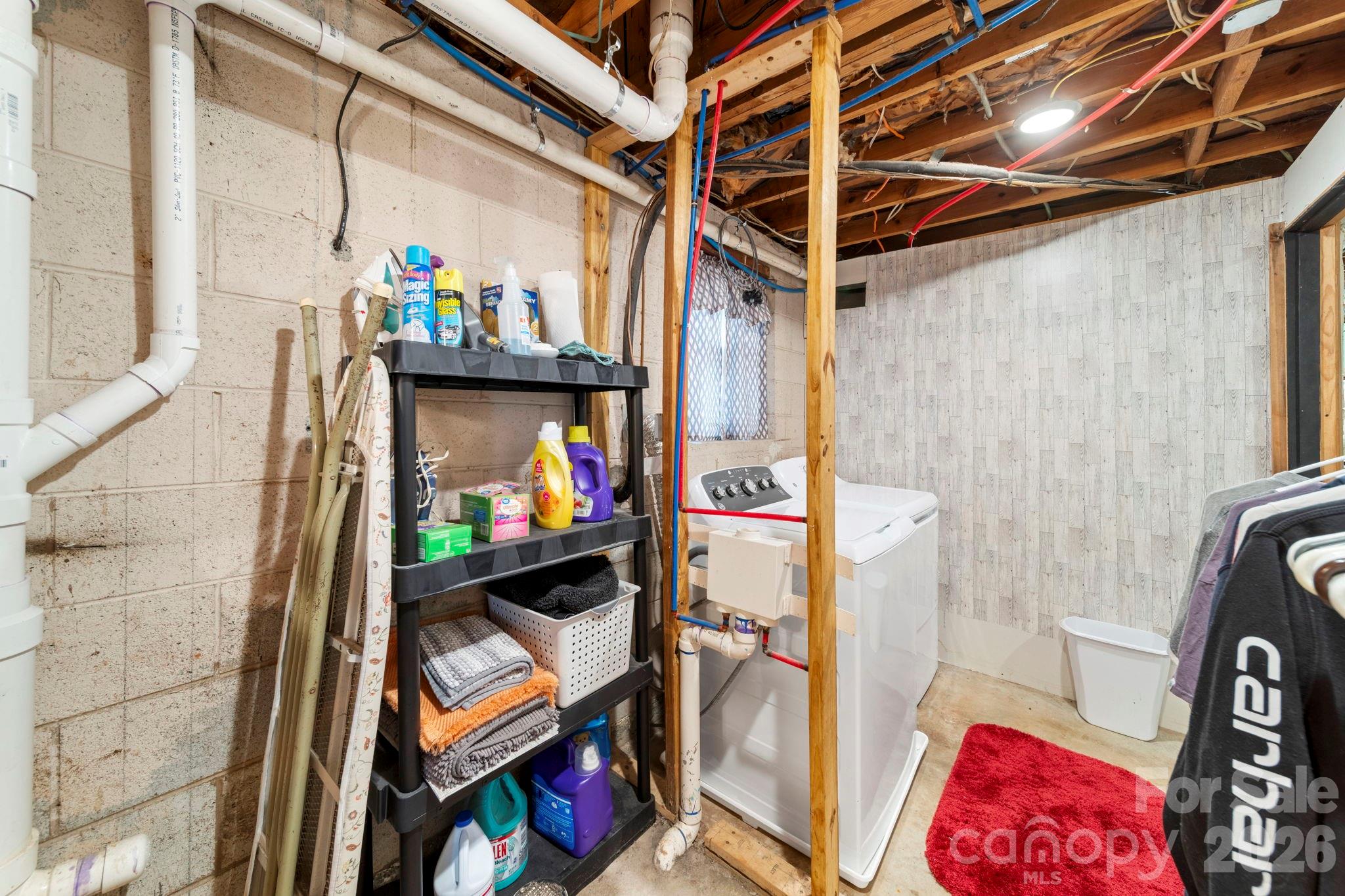 116 Hilltop Avenue Valdese NC 28690