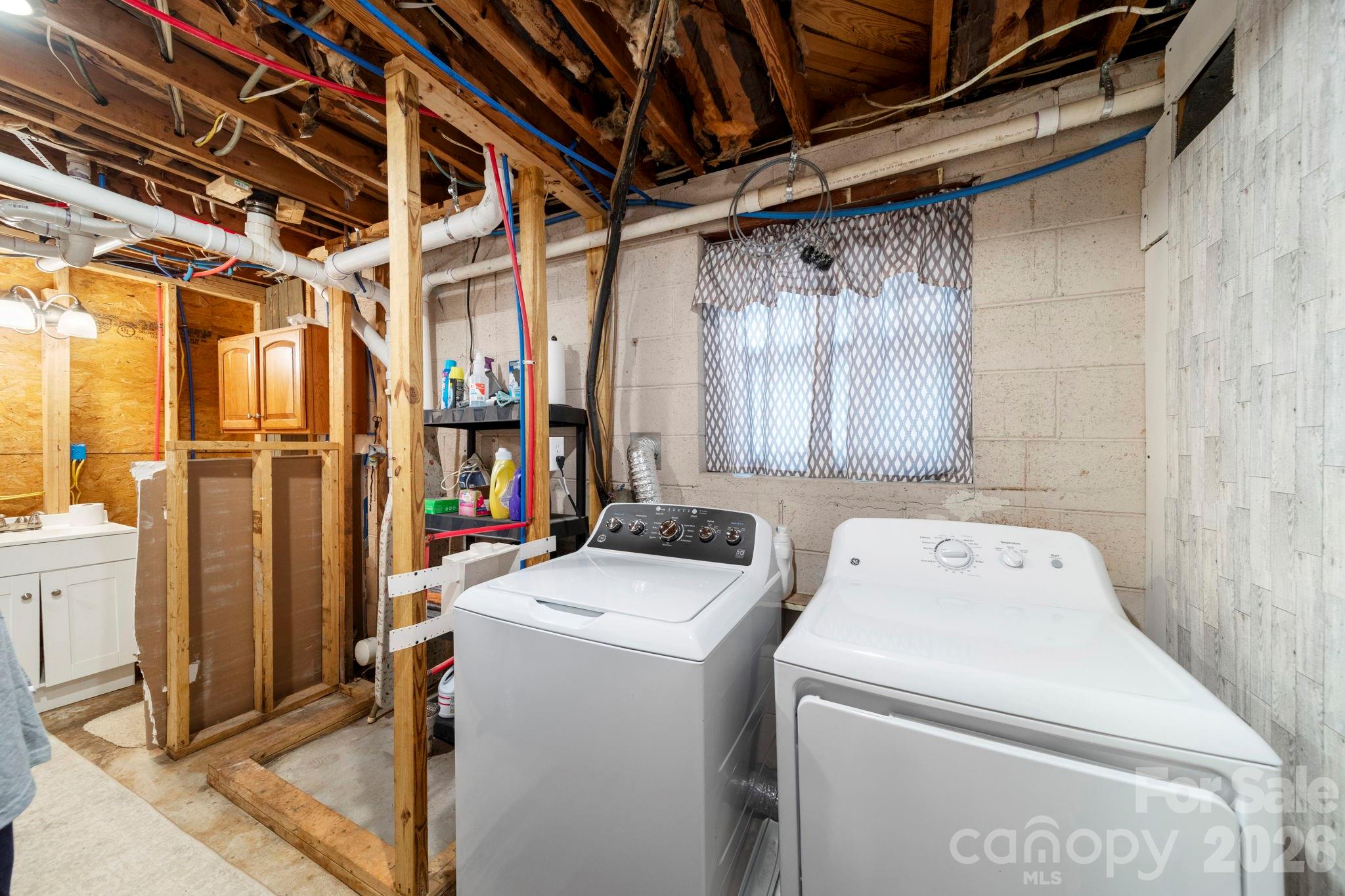 116 Hilltop Avenue Valdese NC 28690