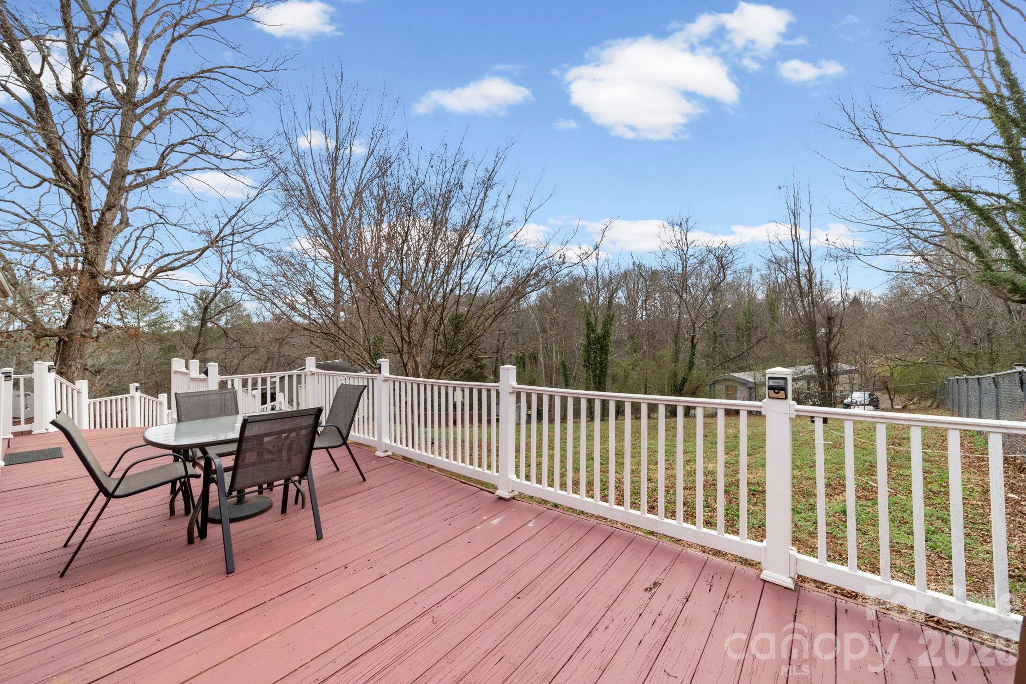 116 Hilltop Avenue Valdese NC 28690