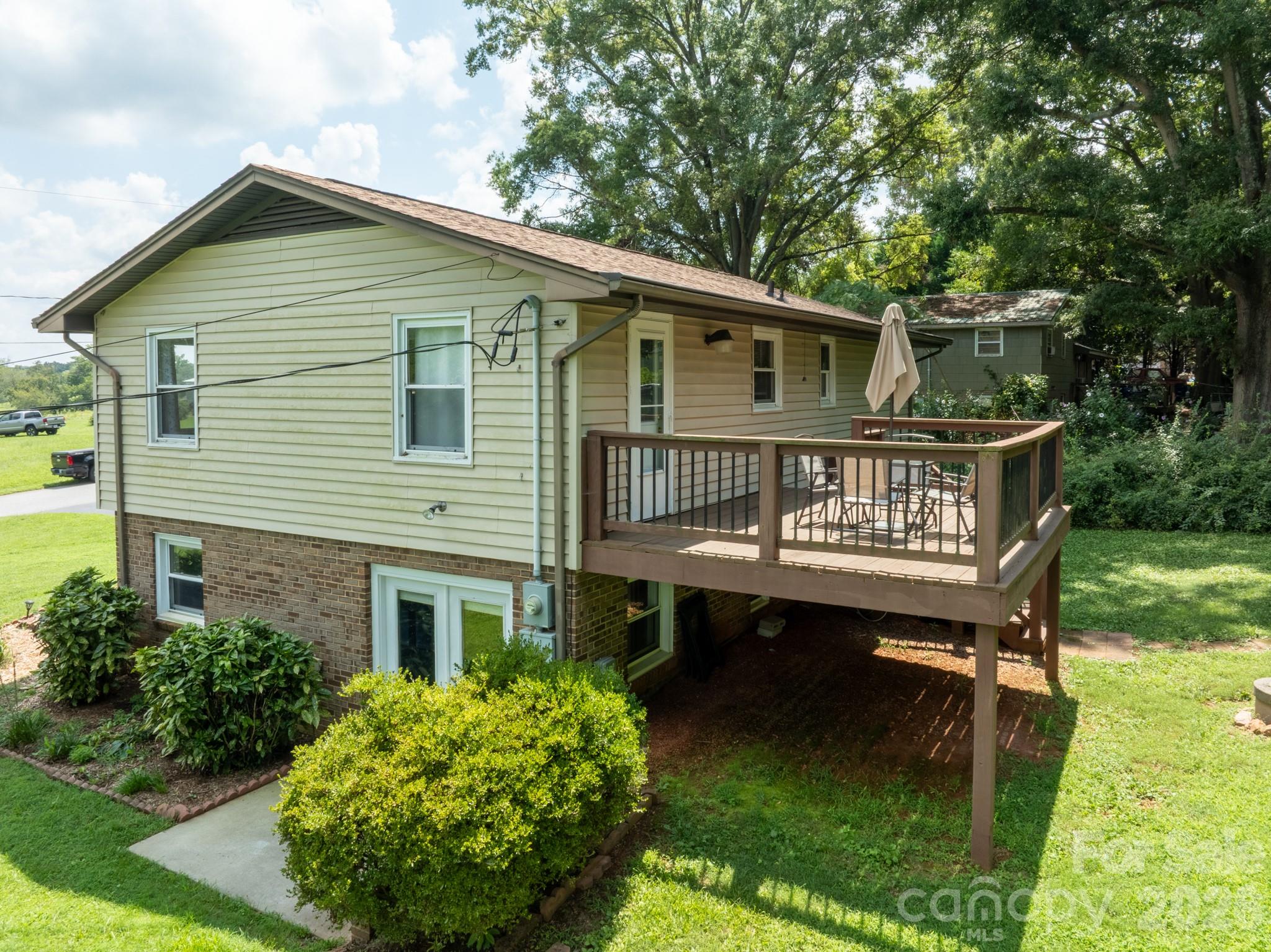 4671 Crystal Street Claremont NC 28610