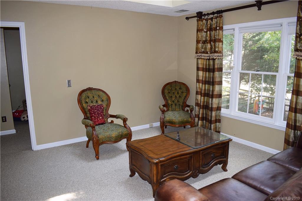 4025 Brownes Ferry Road Charlotte NC 28269
