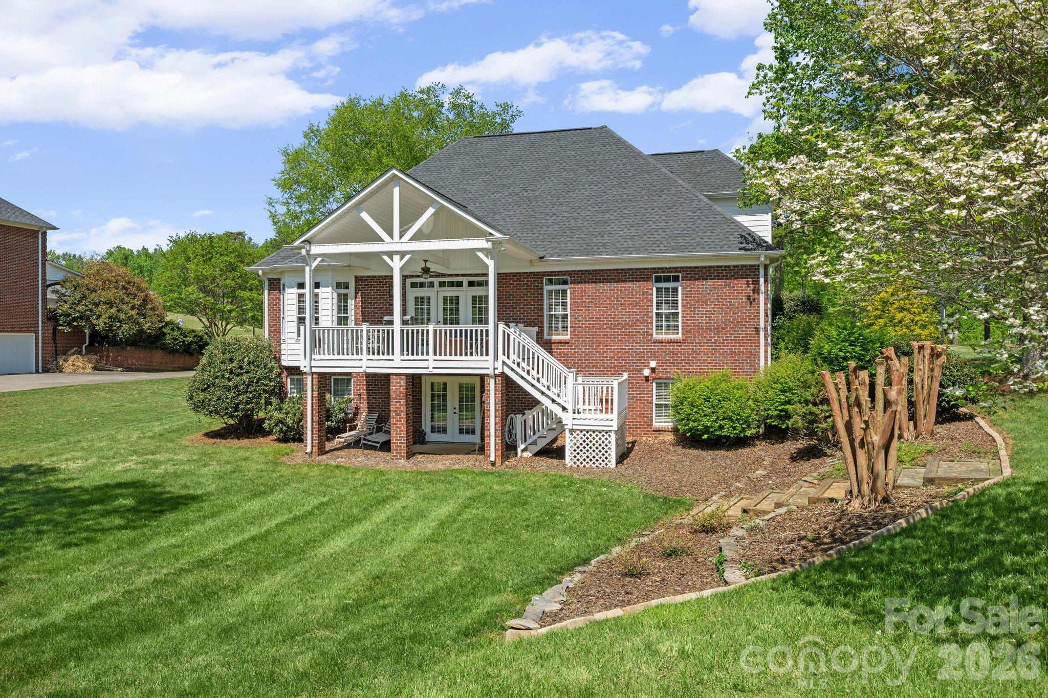 531 Oak Valley Boulevard Advance NC 27006