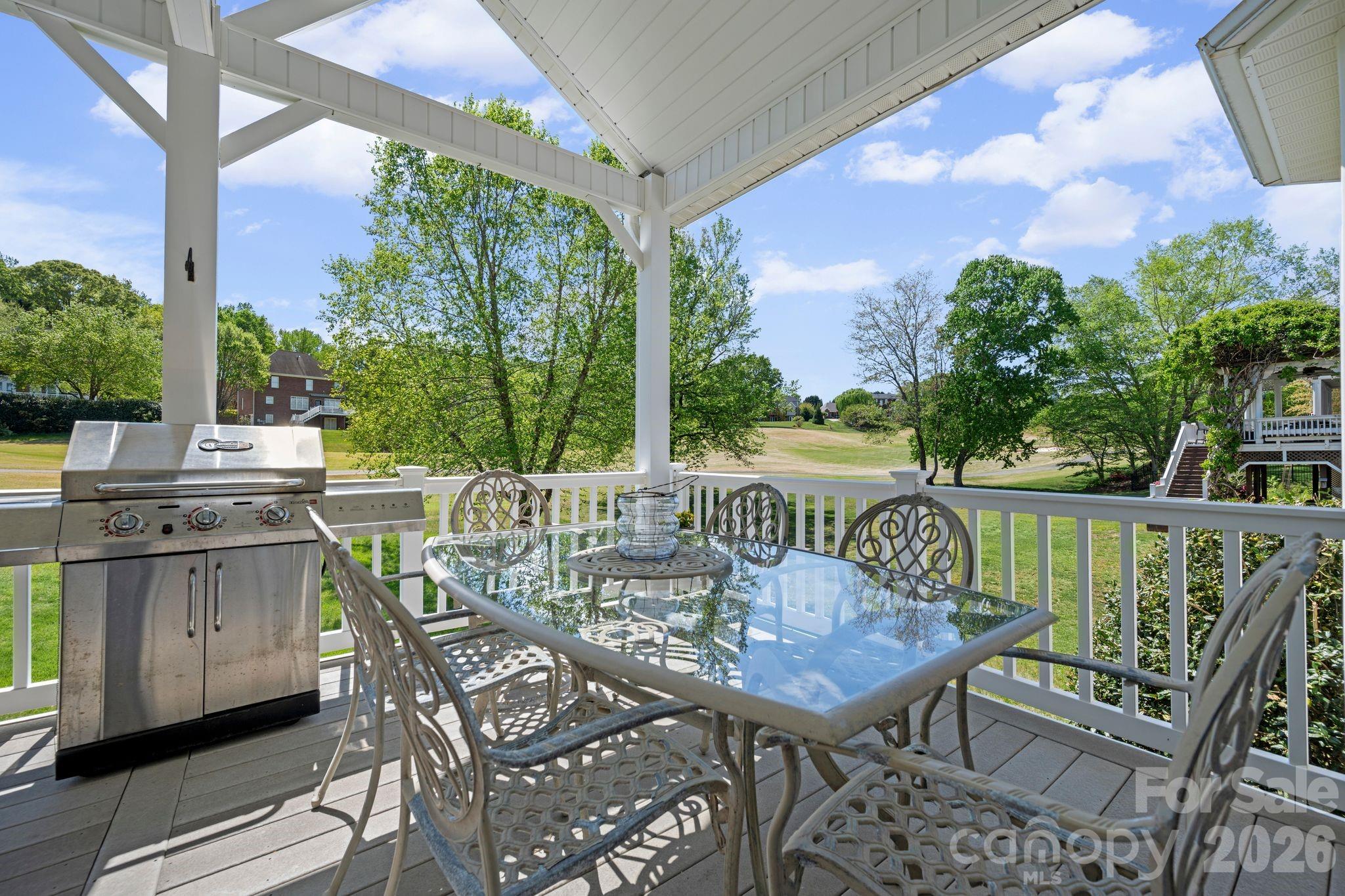 531 Oak Valley Boulevard Advance NC 27006