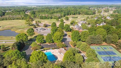 531 Oak Valley Boulevard Advance NC 27006