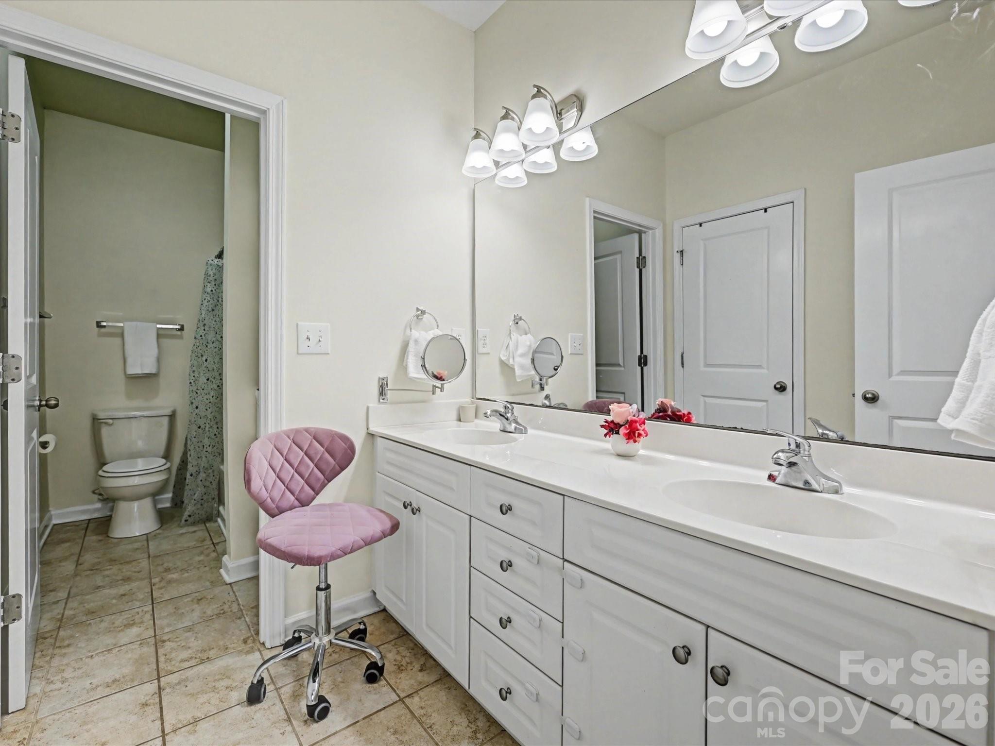 8421 Scotney Bluff Avenue Charlotte NC 28273