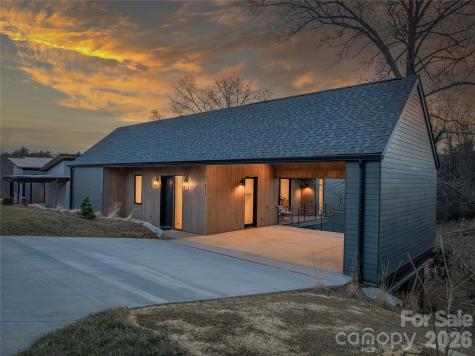 511 Wilma Dykeman Trail Asheville NC 28804